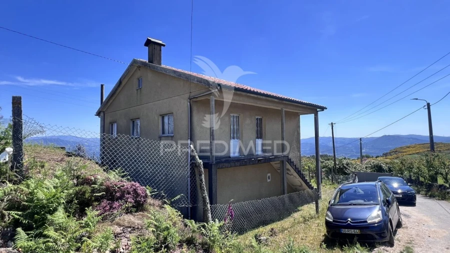 Moradia T3 para Venda em Rio Douro Foto 5