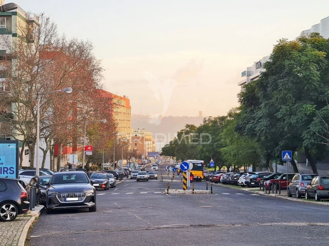 Loja para Arrendamento em Belém Foto 27