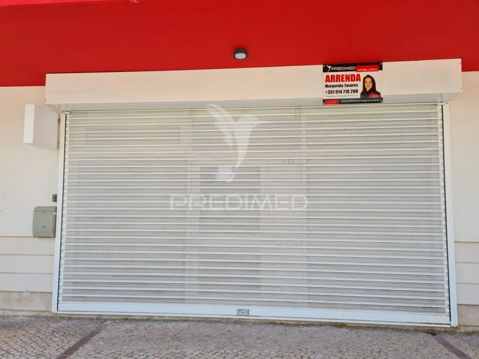 Loja para Arrendamento em Belém Foto 17