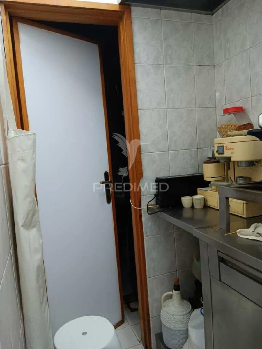 Loja para Trespasse em Rio Tinto Foto 10