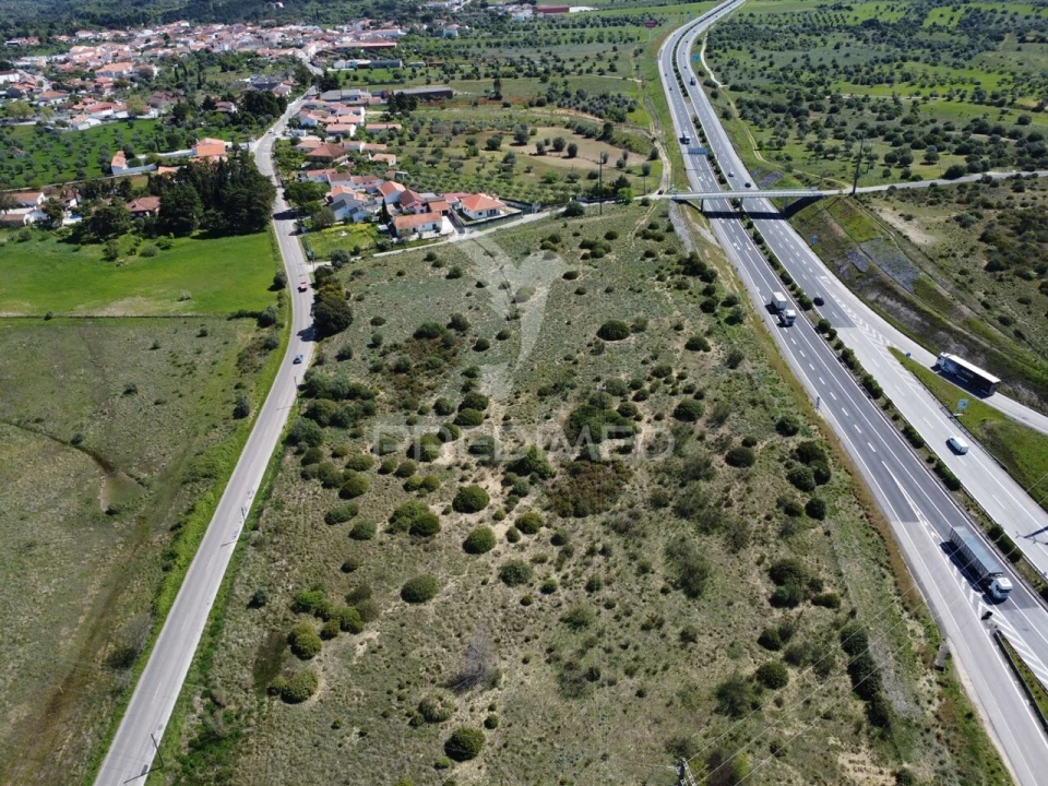 Terreno para Venda em Zibreira Foto 11