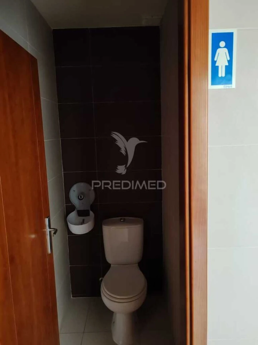 Loja para Venda em Aljubarrota Foto 22