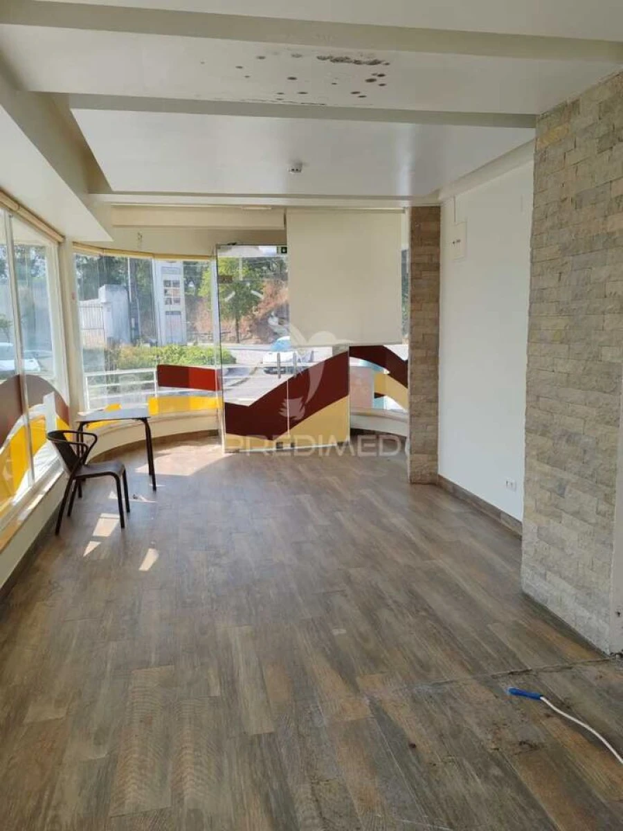 Loja para Venda em Aljubarrota Foto 10