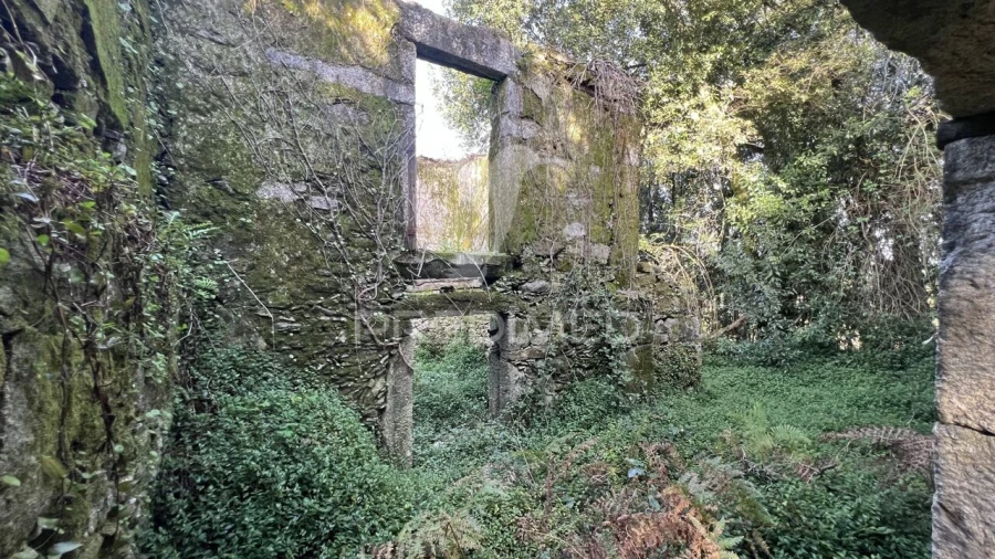 Moradia T0 para Venda em Turiz Foto 6