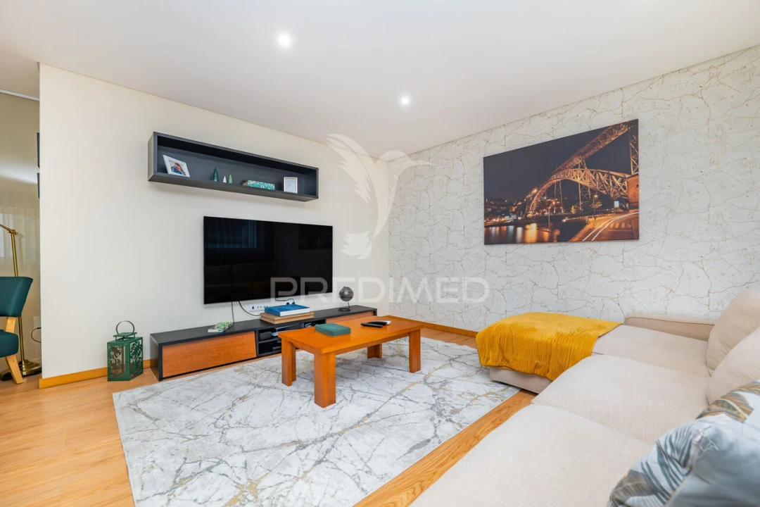 Apartamento T3 para Venda em Vila de Prado Foto 9