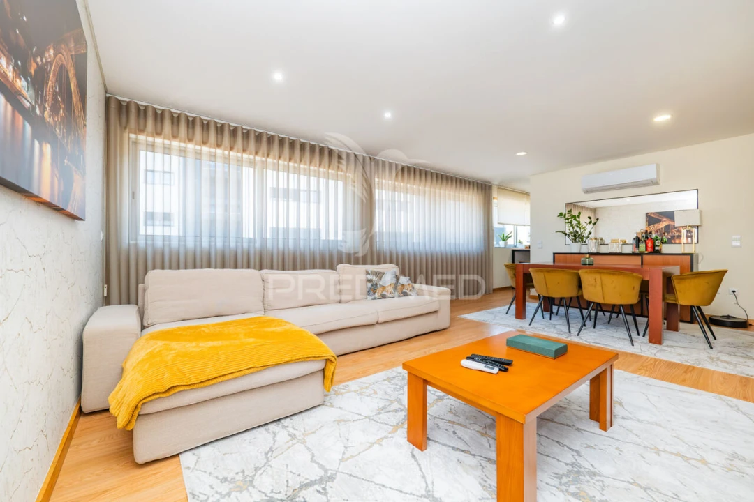 Apartamento T3 para Venda em Vila de Prado Foto 10