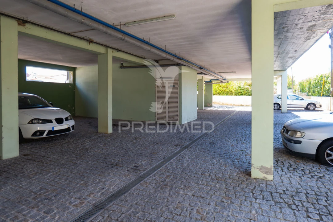 Apartamento T3 para Venda em Vila de Prado Foto 29