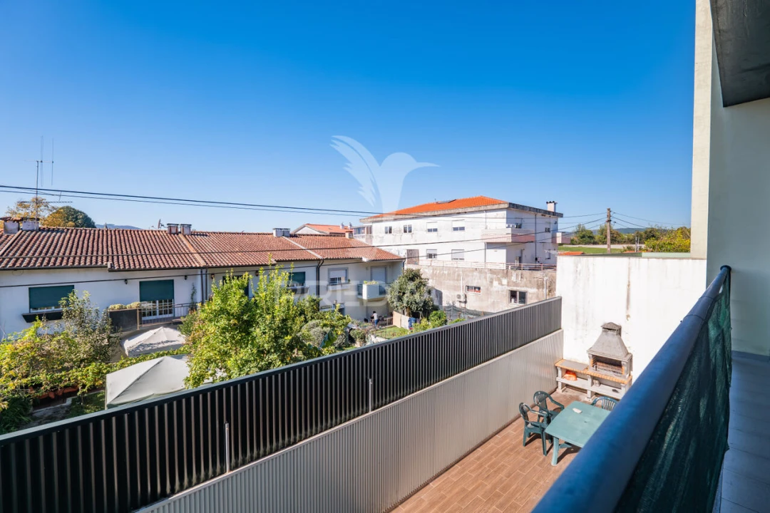Apartamento T3 para Venda em Vila de Prado Foto 26