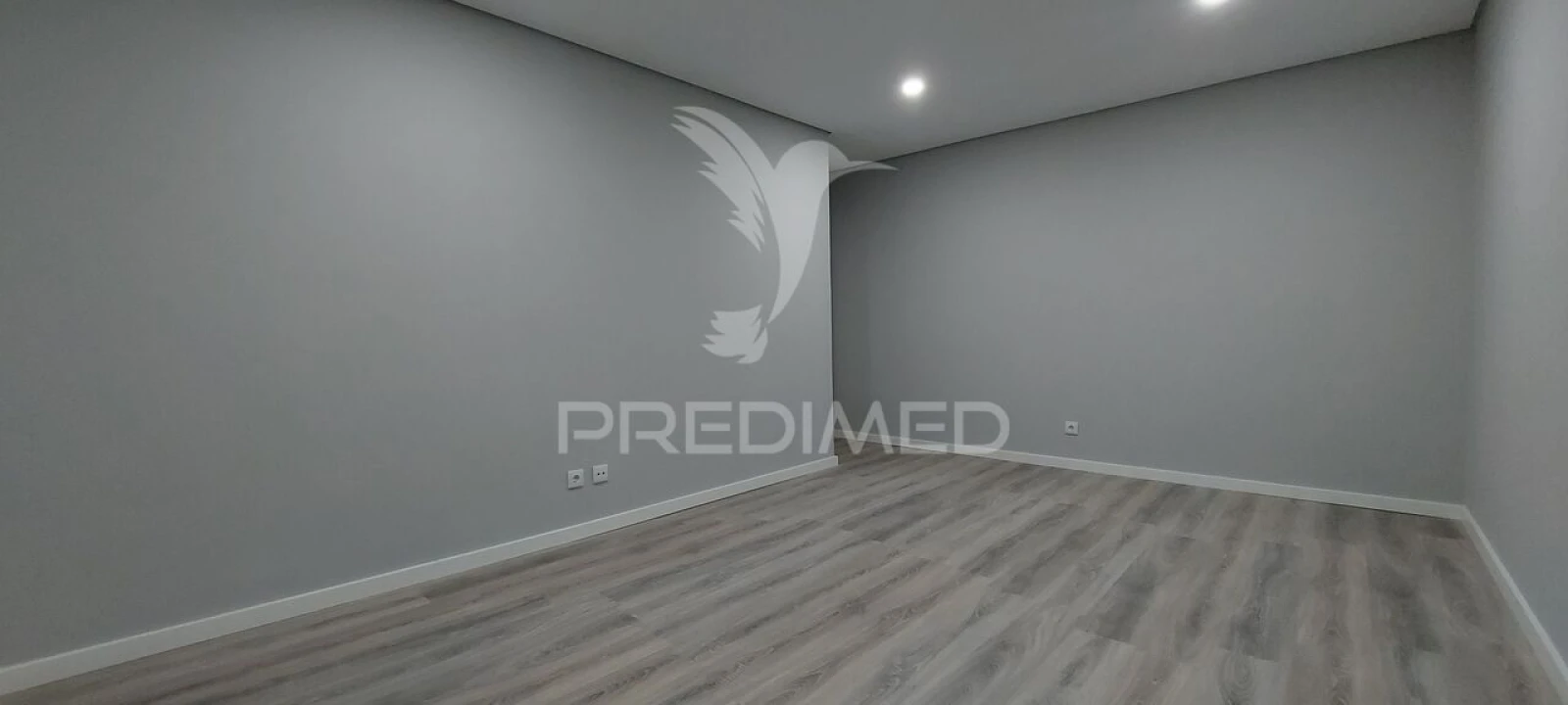 Apartamento T2 para Venda em Amora Foto 7