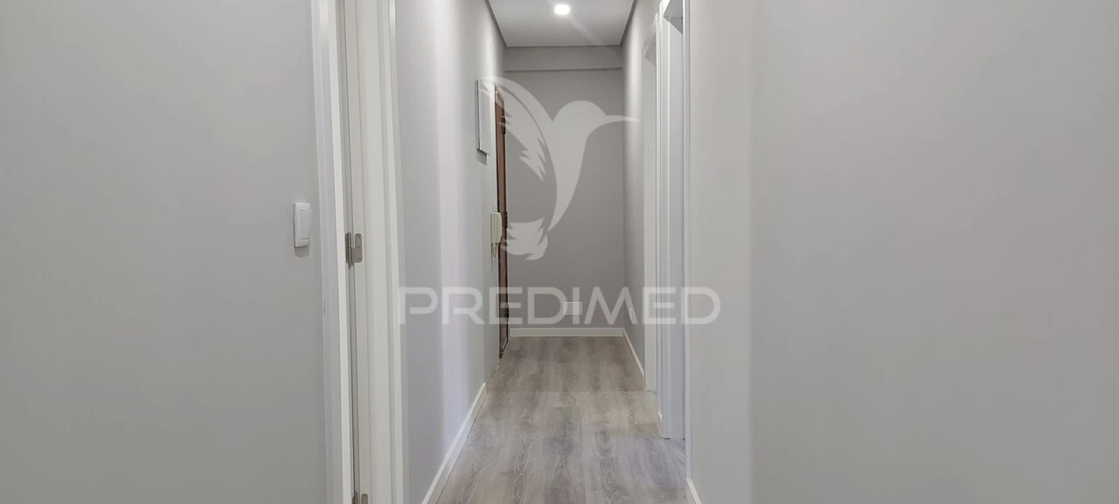 Apartamento T2 para Venda em Amora Foto 4