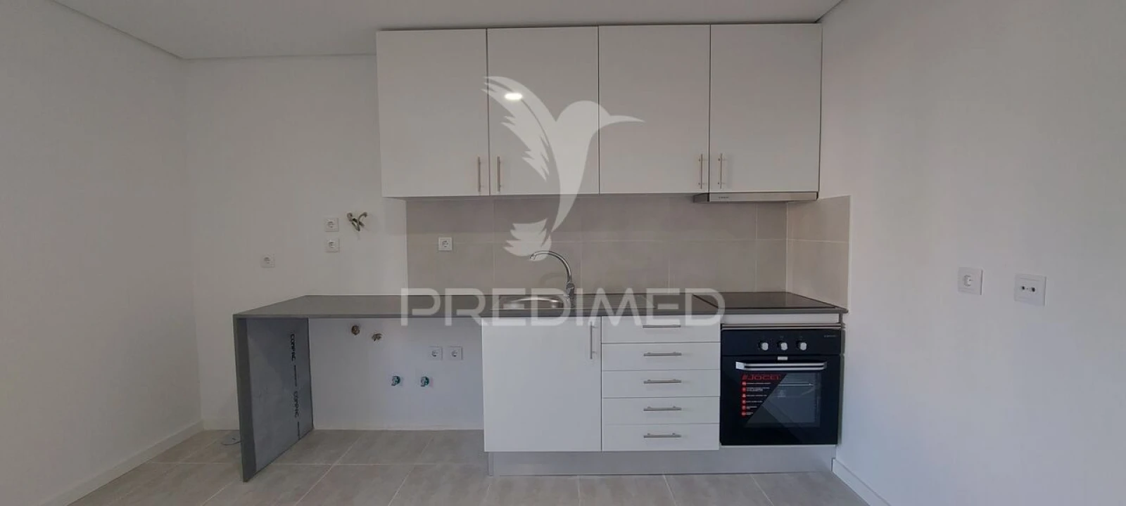 Apartamento T2 para Venda em Amora Foto 1