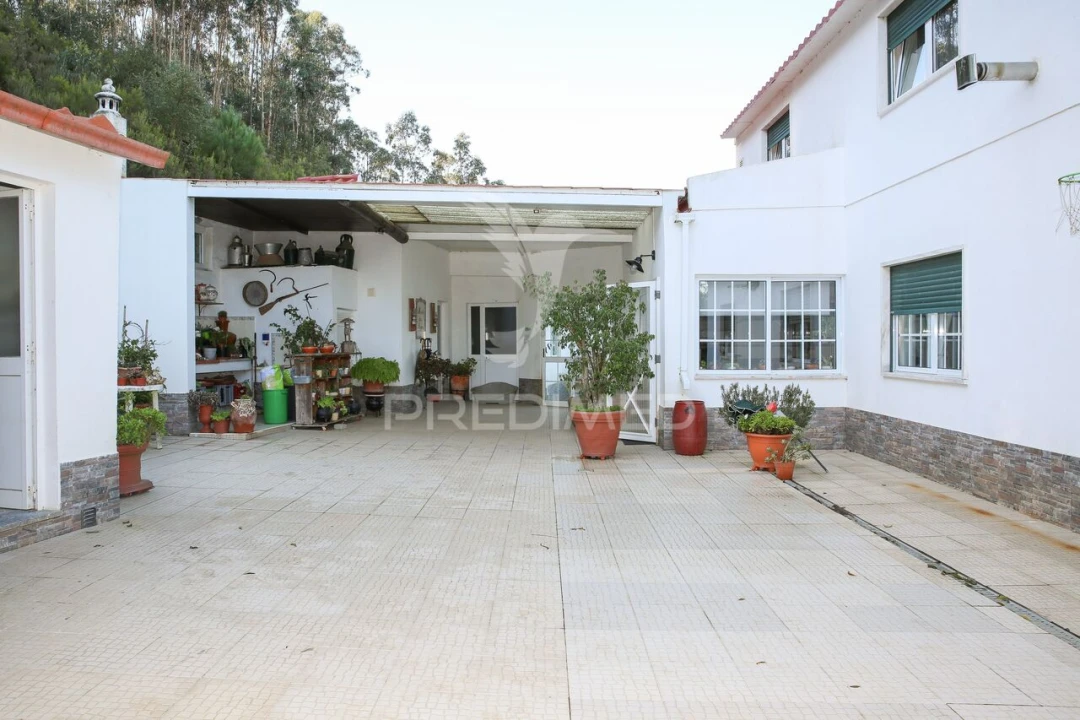 Moradia T5 para Venda em Milharado Foto 4