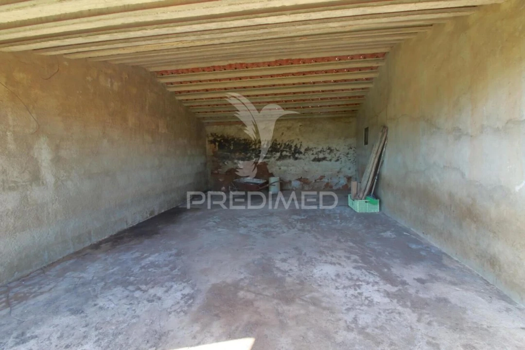 Quinta T2 para Venda em São Martinho das Amoreiras Foto 13