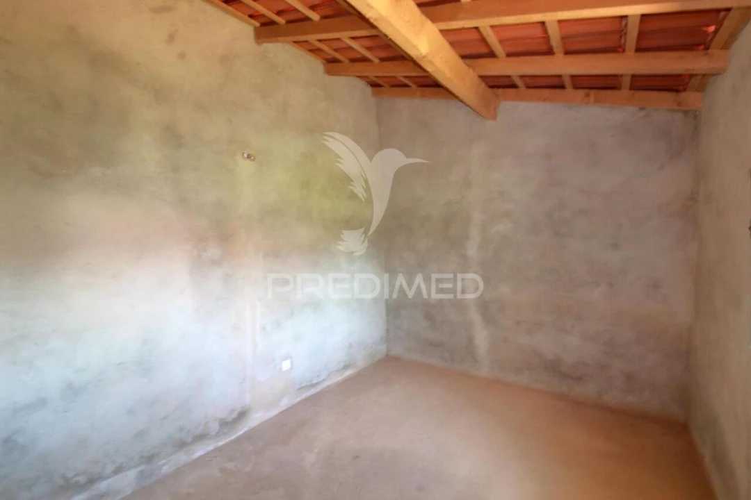 Quinta T2 para Venda em São Martinho das Amoreiras Foto 10