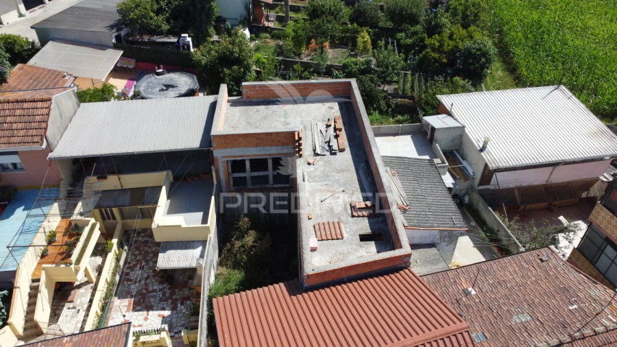 Moradia T4 para Venda em Rio Tinto Foto 12