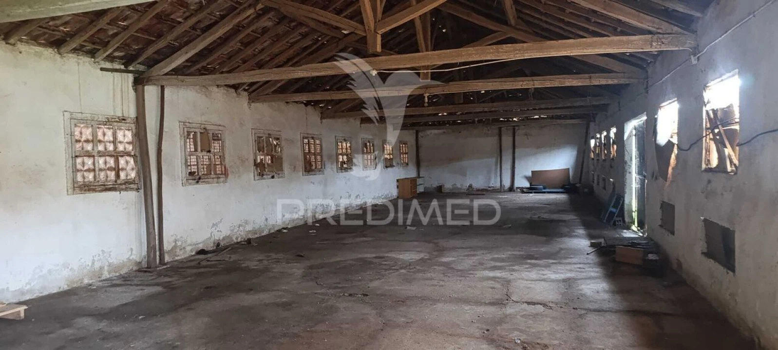 Armazém para Venda em Rio Maior Foto 9