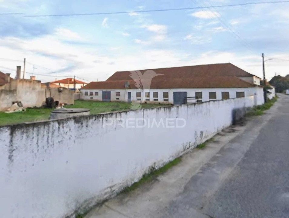 Armazém para Venda em Rio Maior Foto 1