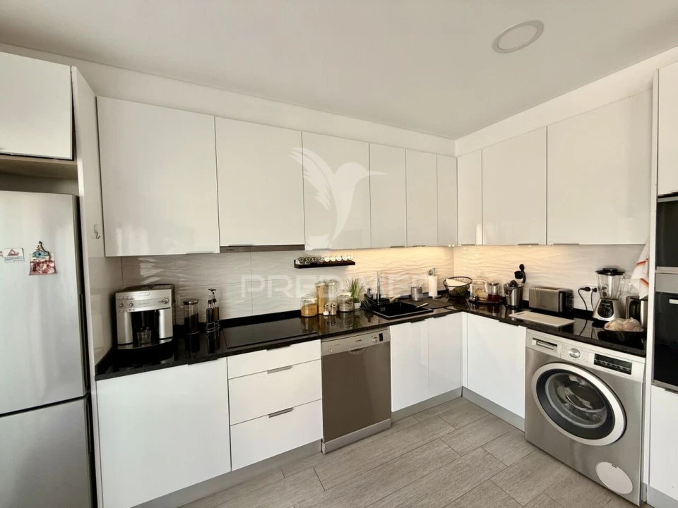 Moradia T3 para Venda em Quelfes Foto 6