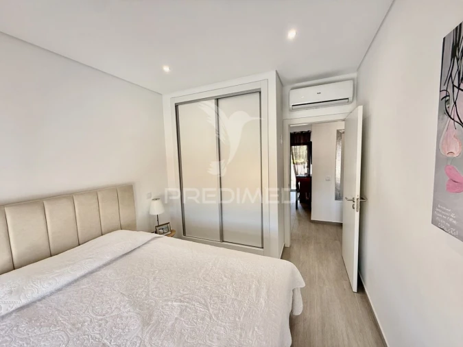 Moradia T3 para Venda em Quelfes Foto 21