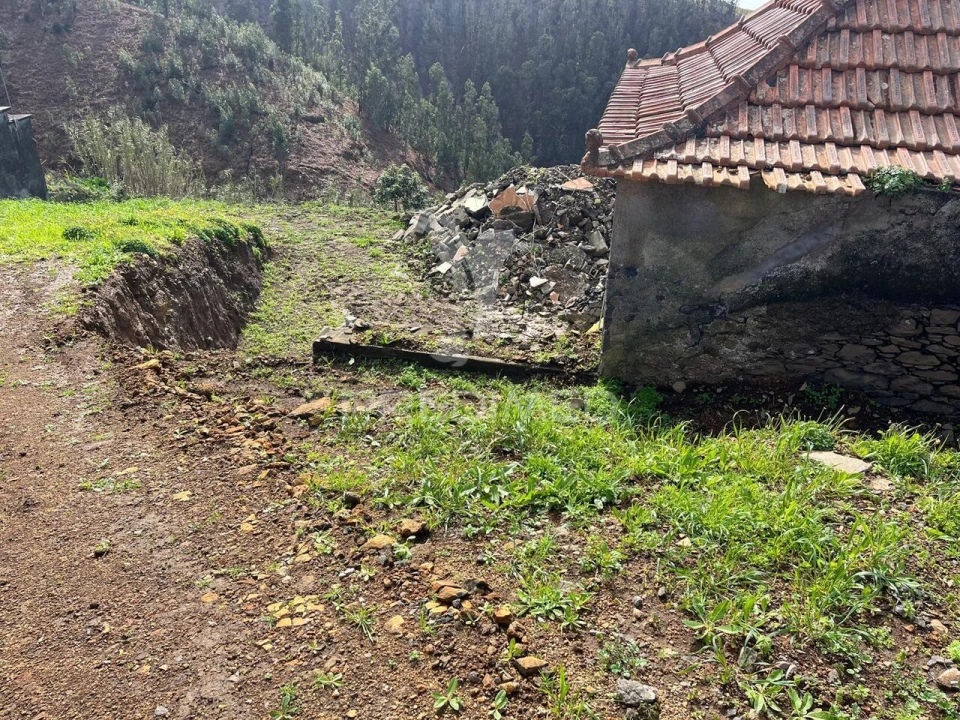 Moradia T3 para Venda em Ponta do Pargo Foto 6