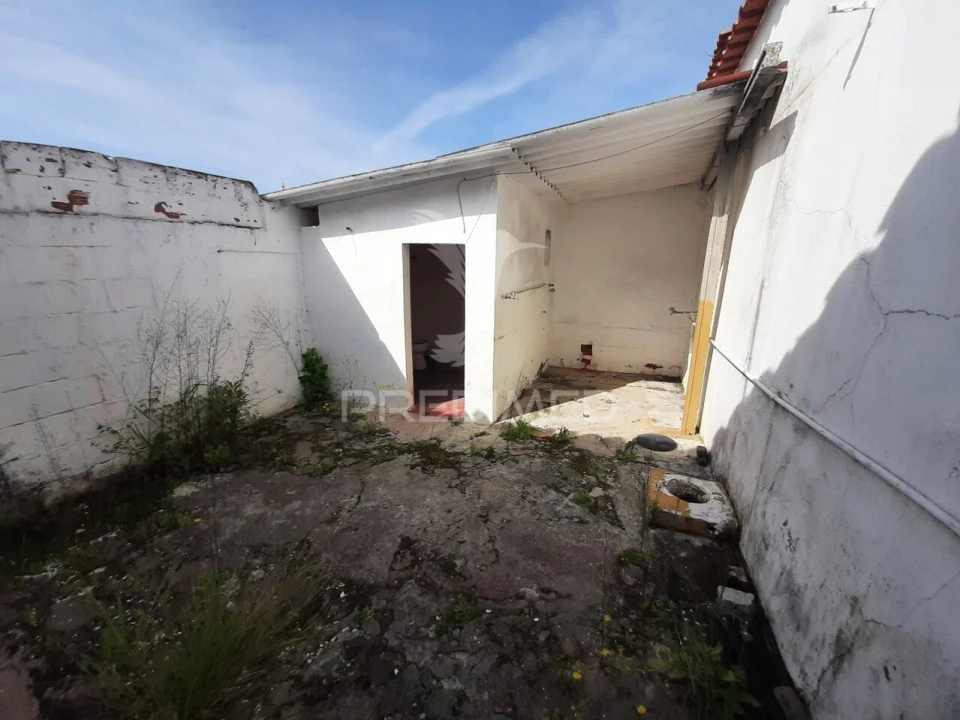 Moradia T6 para Venda em Odivelas Foto 23