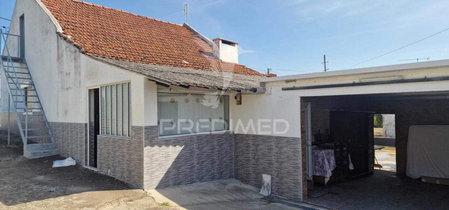 Moradia T2 para Venda em São João Baptista e Santa Maria dos Olivais Foto 9