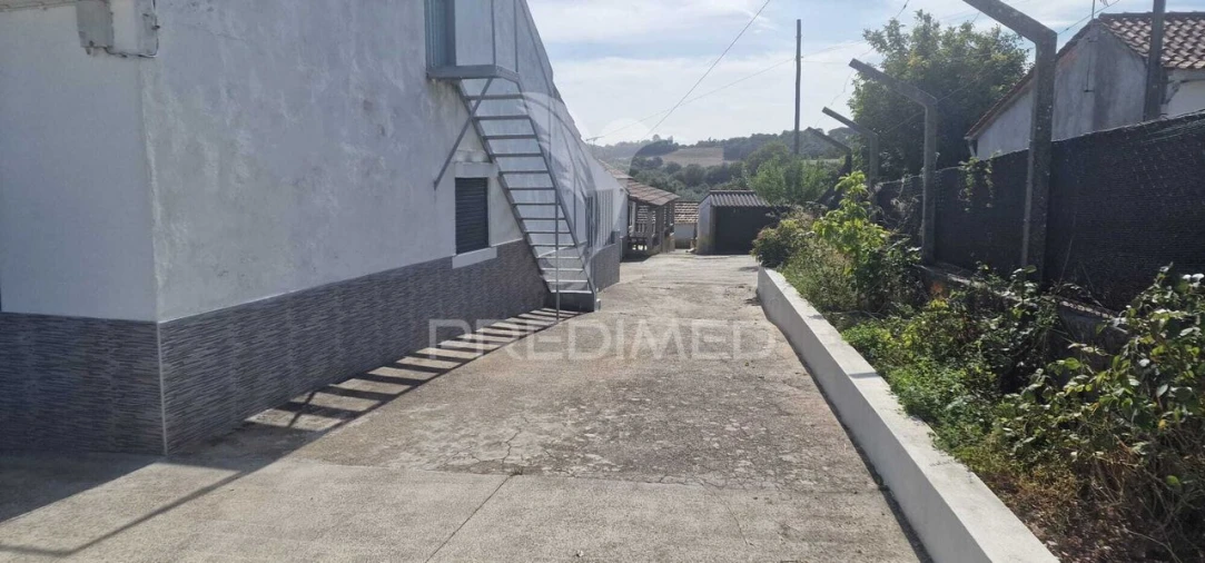 Moradia T2 para Venda em São João Baptista e Santa Maria dos Olivais Foto 7