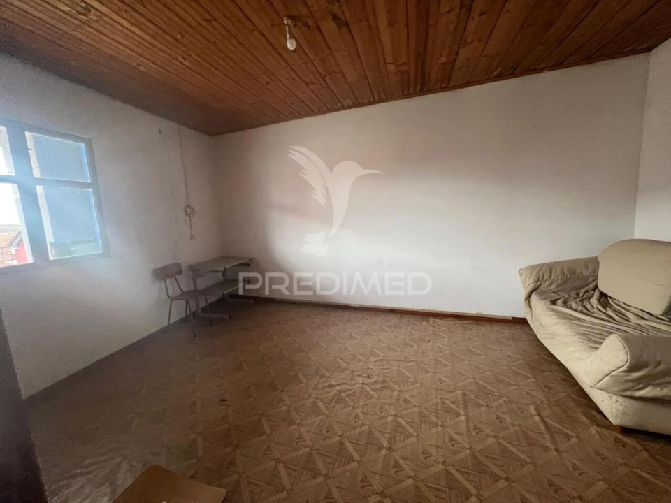 Moradia T0 para Venda em Morais Foto 25