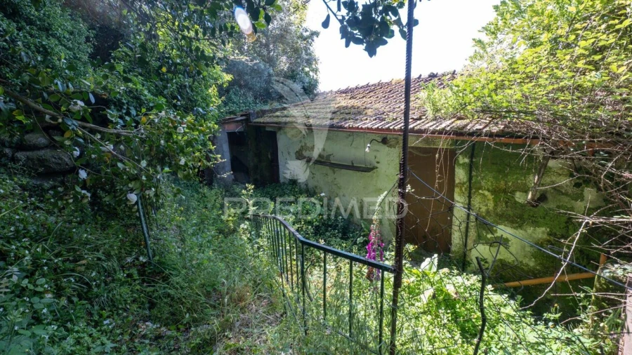 Moradia T2 para Venda em Bouro (Santa Maria)