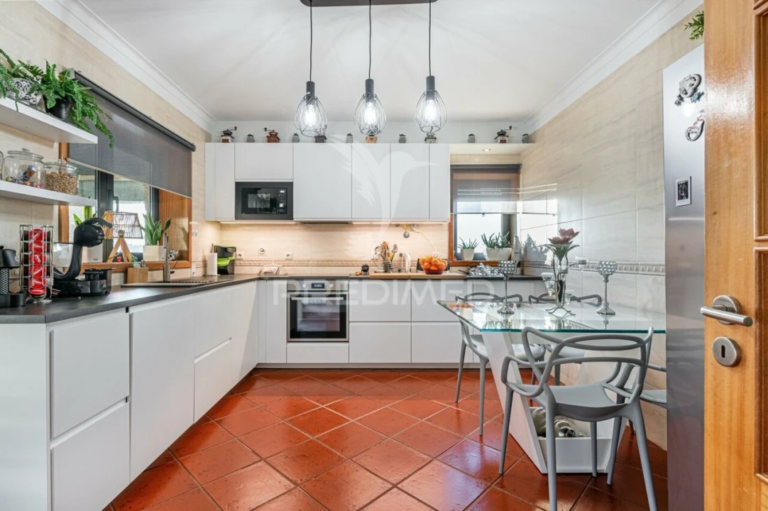 Moradia T3 para Venda em Quinchães Foto 8