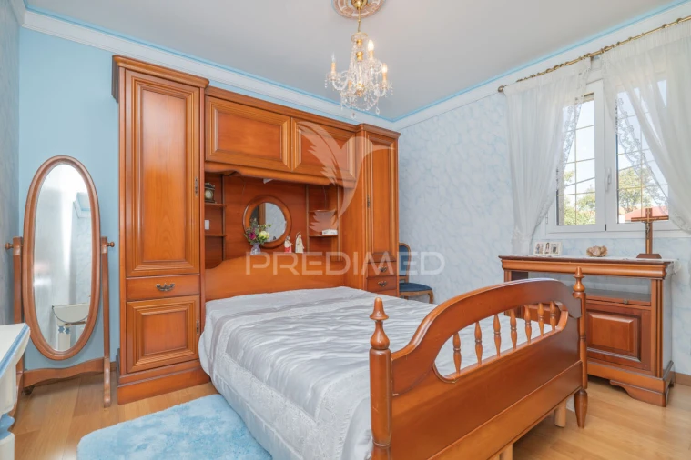 Moradia T5 para Venda em Souto Foto 38