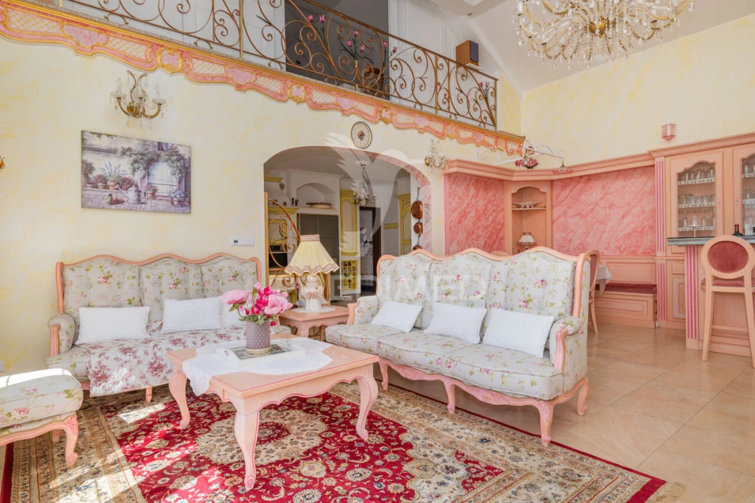 Moradia T5 para Venda em Souto Foto 9