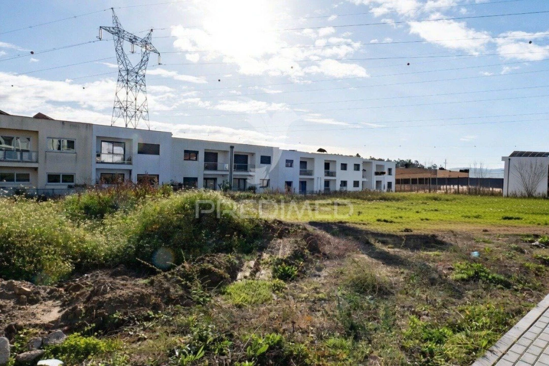 Moradia T4 para Venda em Soutelo Foto 27