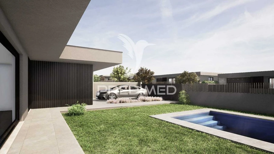 Moradia T4 para Venda em Soutelo Foto 30