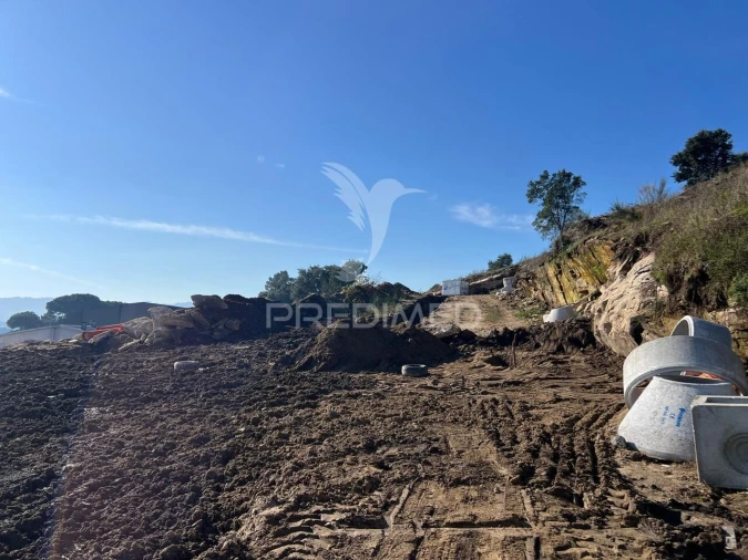 Terreno para Venda em Moreira de Conegos Foto 8