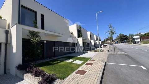 Moradia T3 para Venda em Palmeira