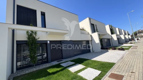 Moradia T3 para Venda em Palmeira