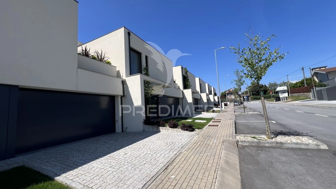 Moradia T3 para Venda em Palmeira Foto 7