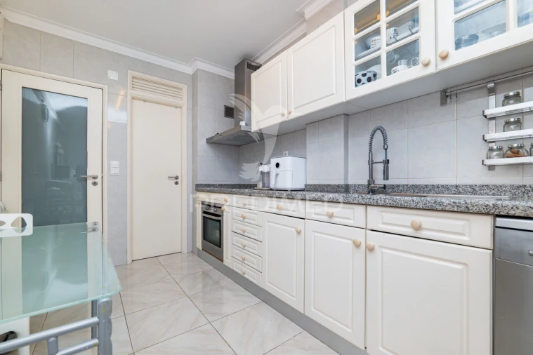 Apartamento T3 para Venda em São Vitor (Braga) Foto 15