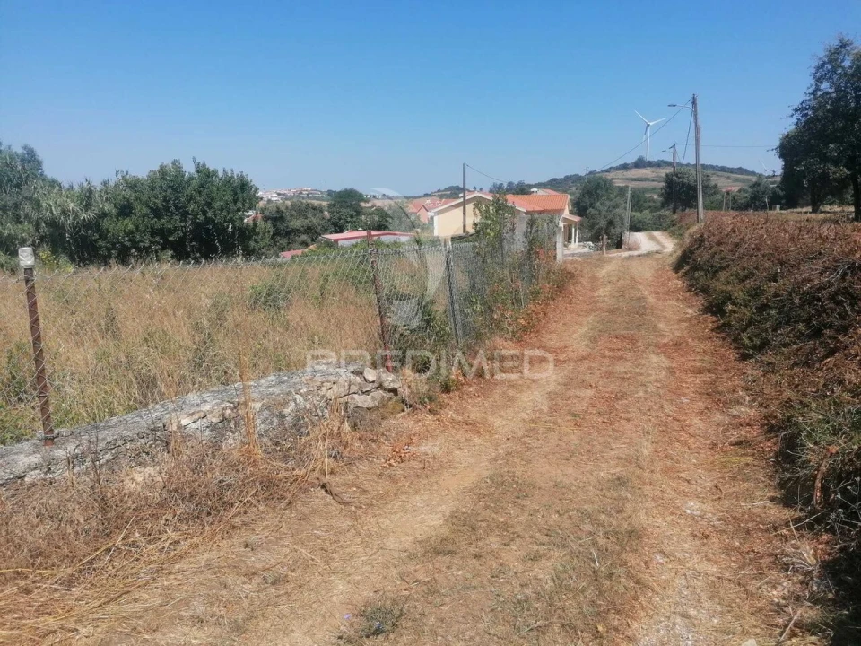 Terreno para Venda em Santo Quintino Foto 14
