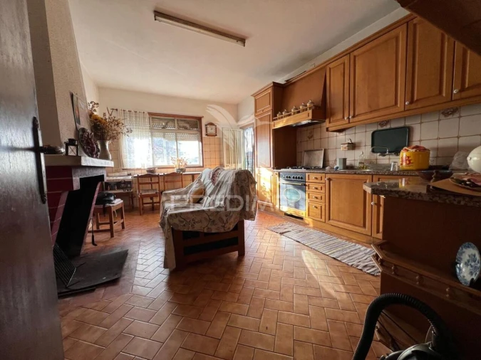 Moradia T6 para Venda em Bouça Foto 6