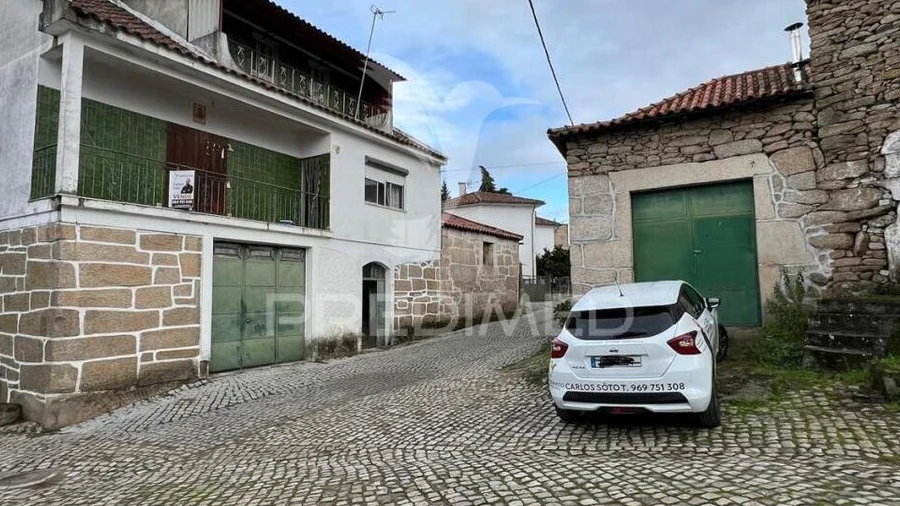 Moradia T6 para Venda em Bouça