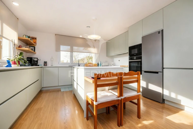 Moradia T5 para Venda em Rubiães Foto 27