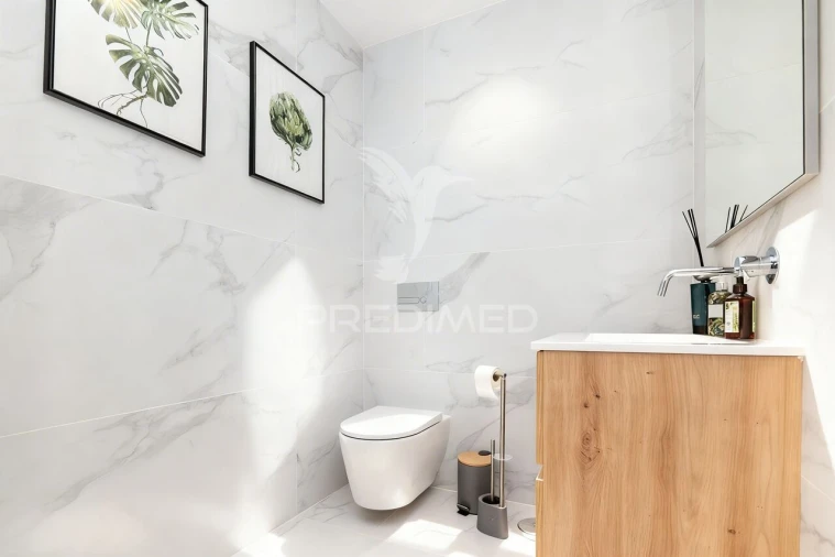 Moradia T5 para Venda em Rubiães Foto 14