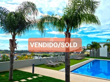 Apartamento T3 para Venda em Albufeira e Olhos de Água