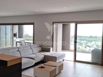 Apartamento T3 para Venda em Albufeira e Olhos de Água