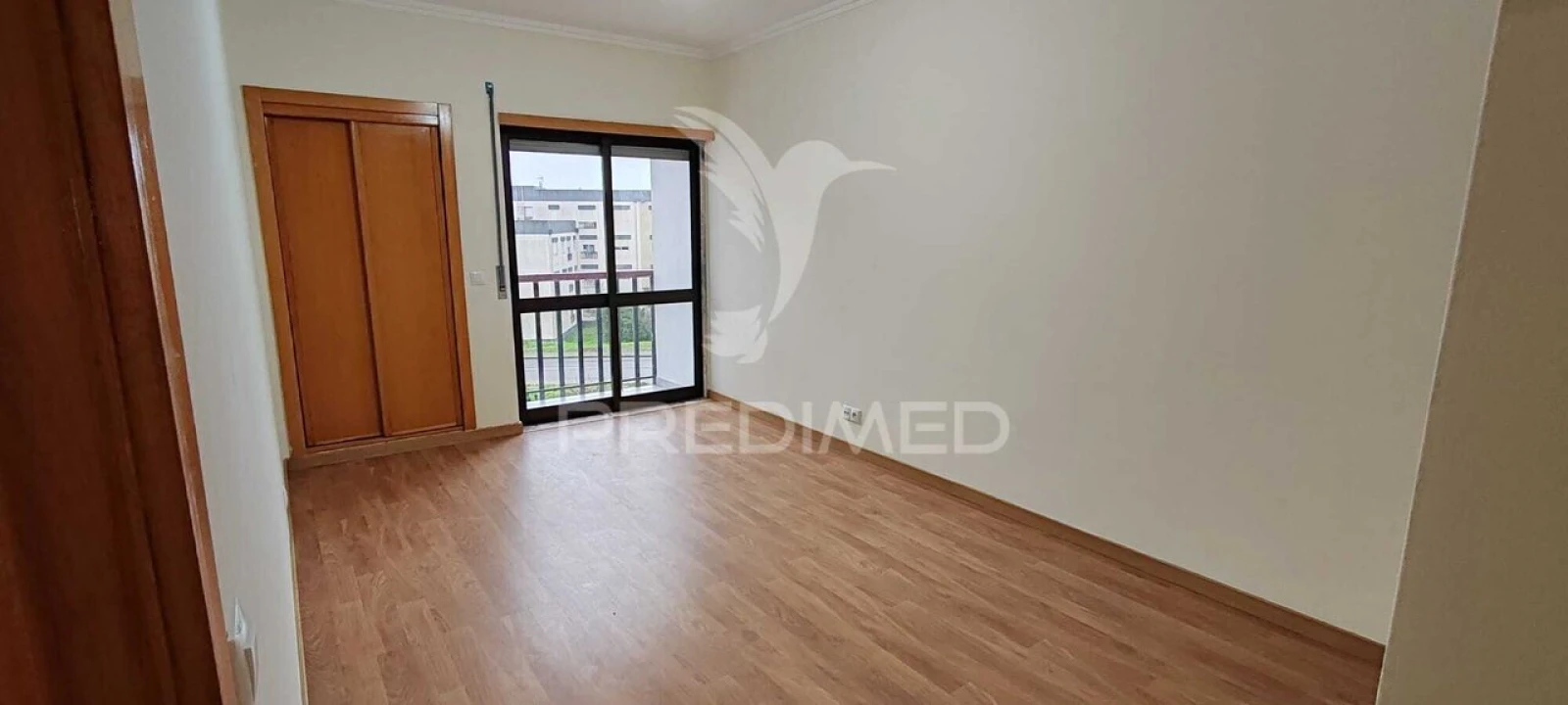 Apartamento T3 para Venda em Rio de Mouro Foto 23