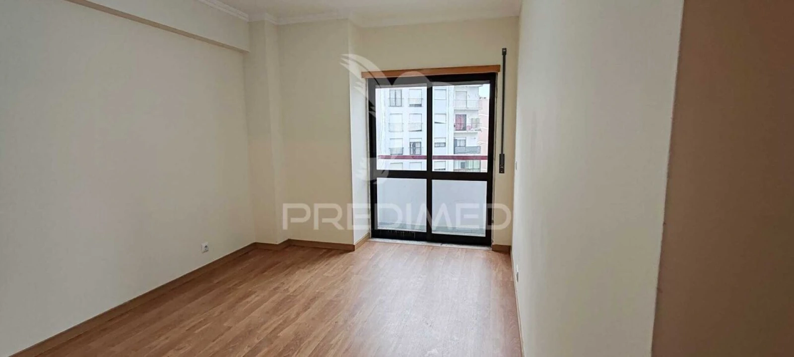 Apartamento T3 para Venda em Rio de Mouro Foto 19