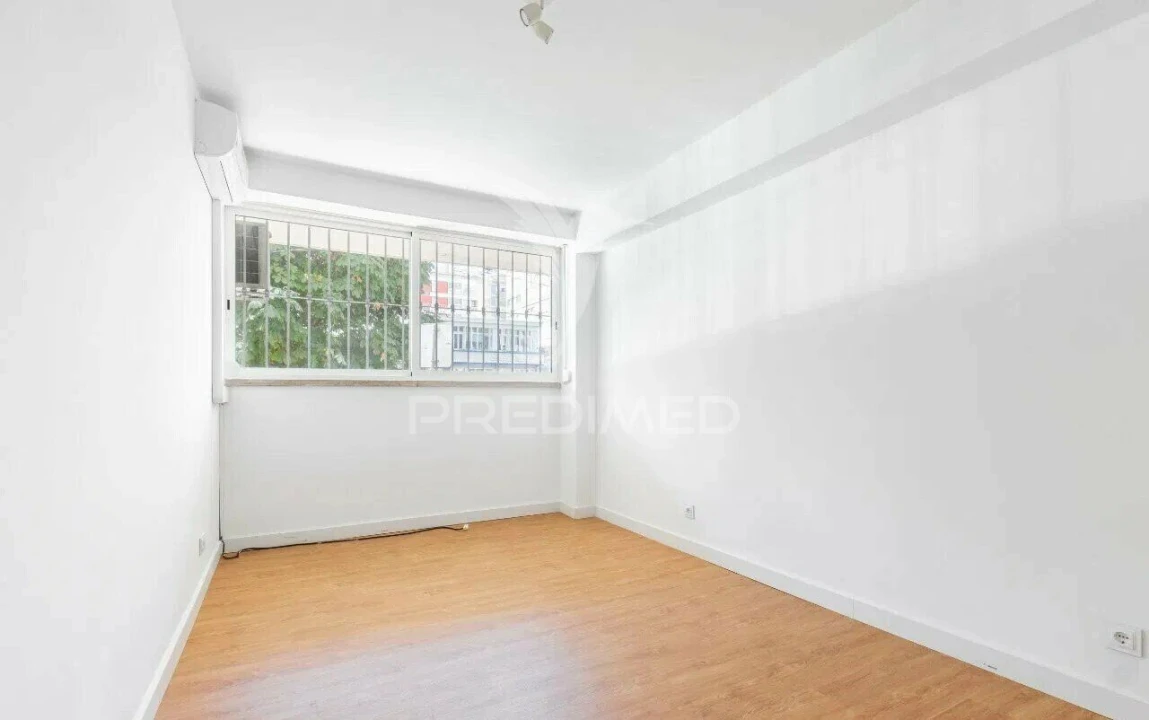 Apartamento T2 para Venda em Estrela Foto 11