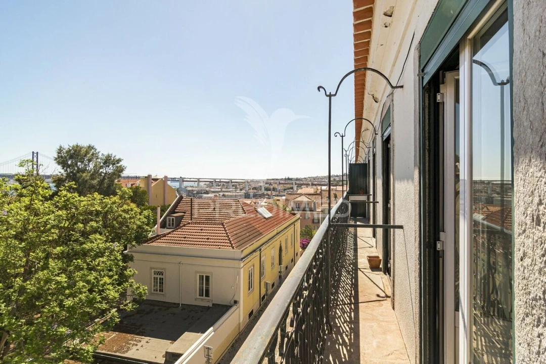 Apartamento T4 para Venda em Estrela Foto 6